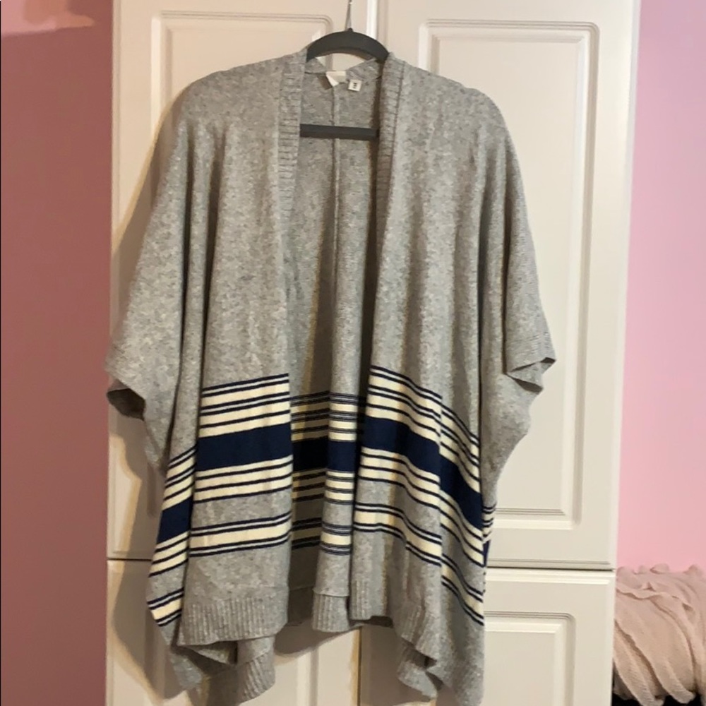 Gap sweater Wrap